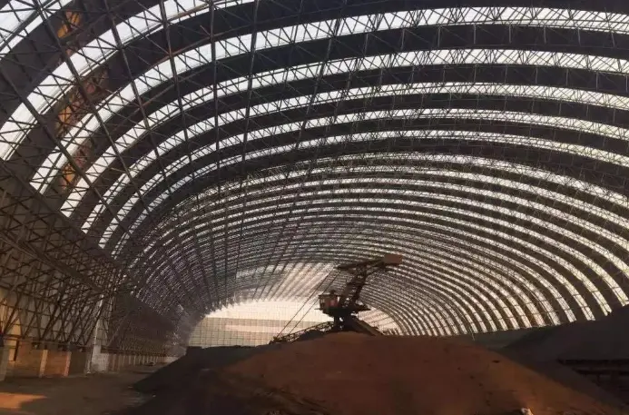 概述原料场封闭技术的特点和类型